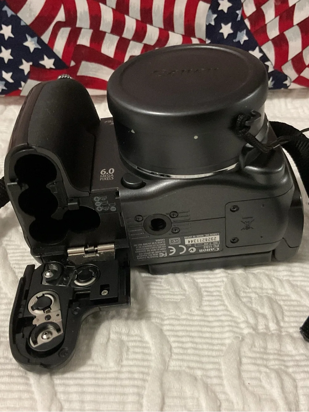 Canon Power Shot S3 6 Mega Pixel with 12X Optical Zoom
